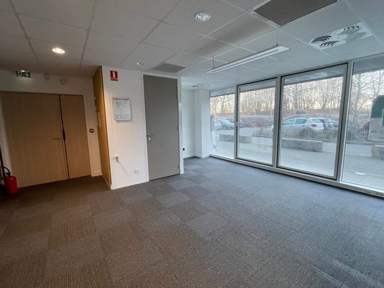 Bureau Rennes 740m² Vente bureau Rennes Ille-et-Vilaine OVBUR2529209 4